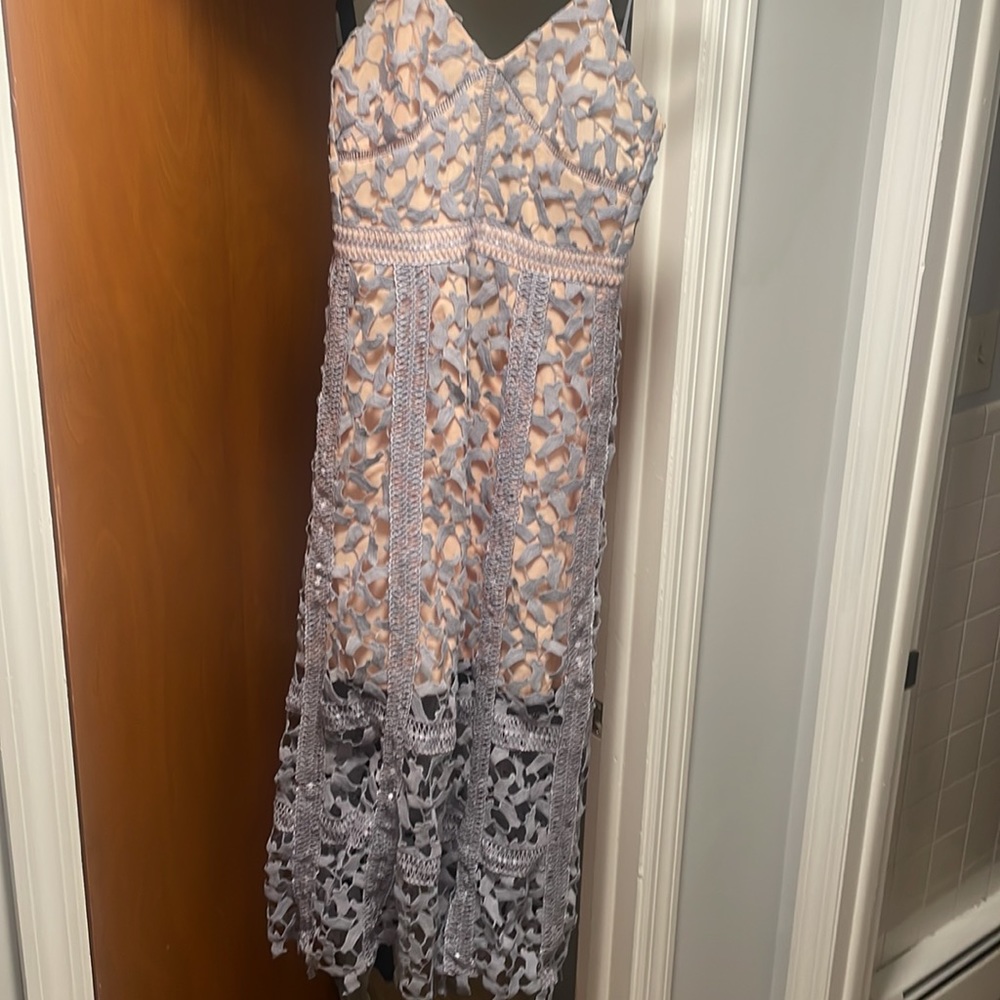 Xs midi Lilac/nude Elliatt dress like new